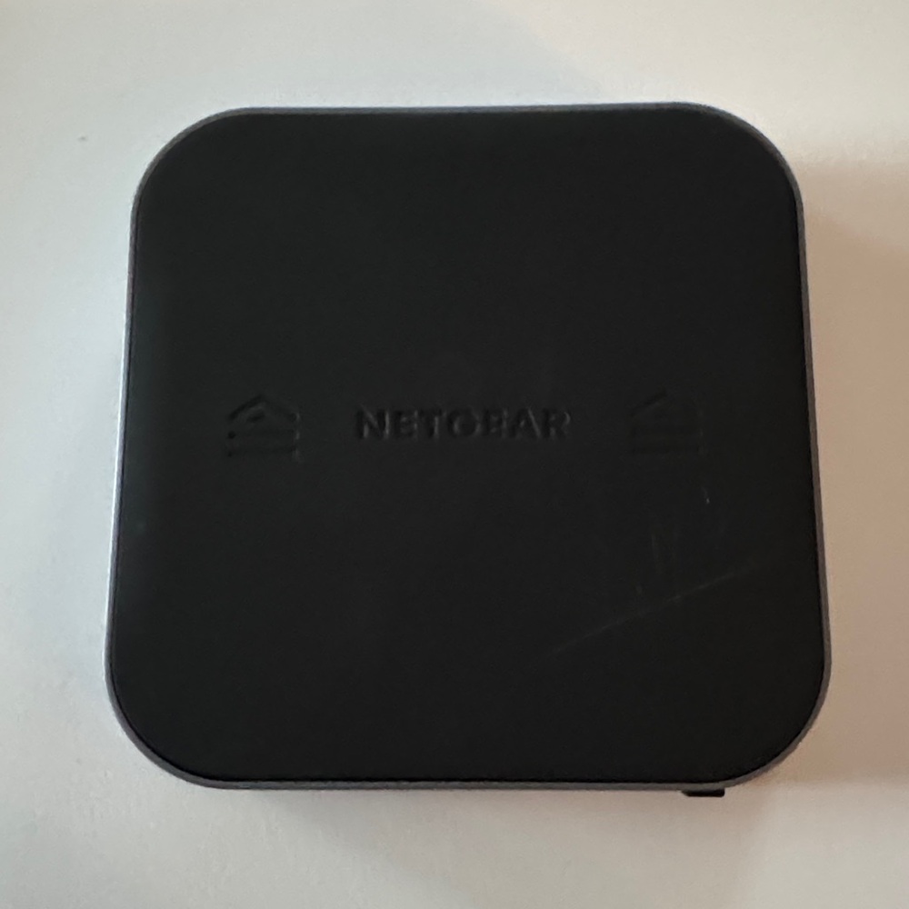 Netgear Black Wireless Router - Picture 3 of 4